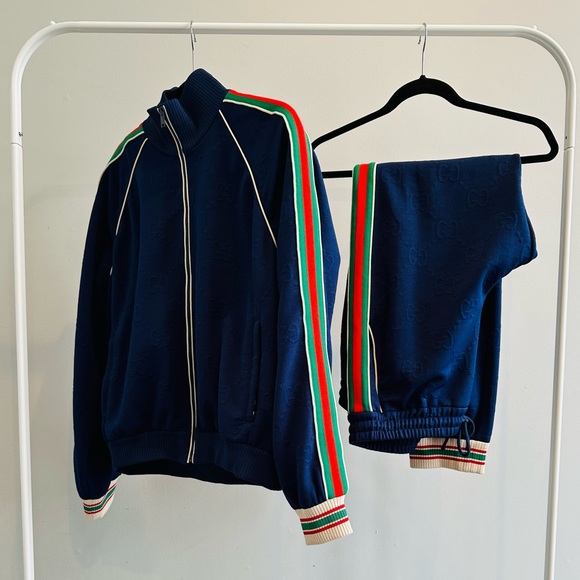 Gucci Tracksuit, Size L, Colour Blue. - Picture 2 of 2